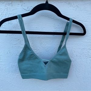 Lively . Skinny strap seamless bralette